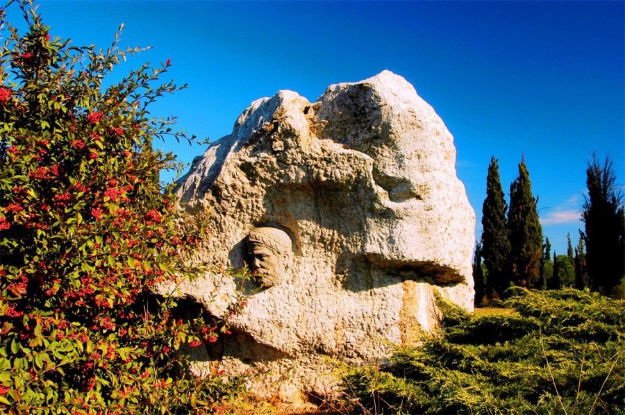 Anibalın Anıt Mezarı (Hannibal Anıt Mezarı)