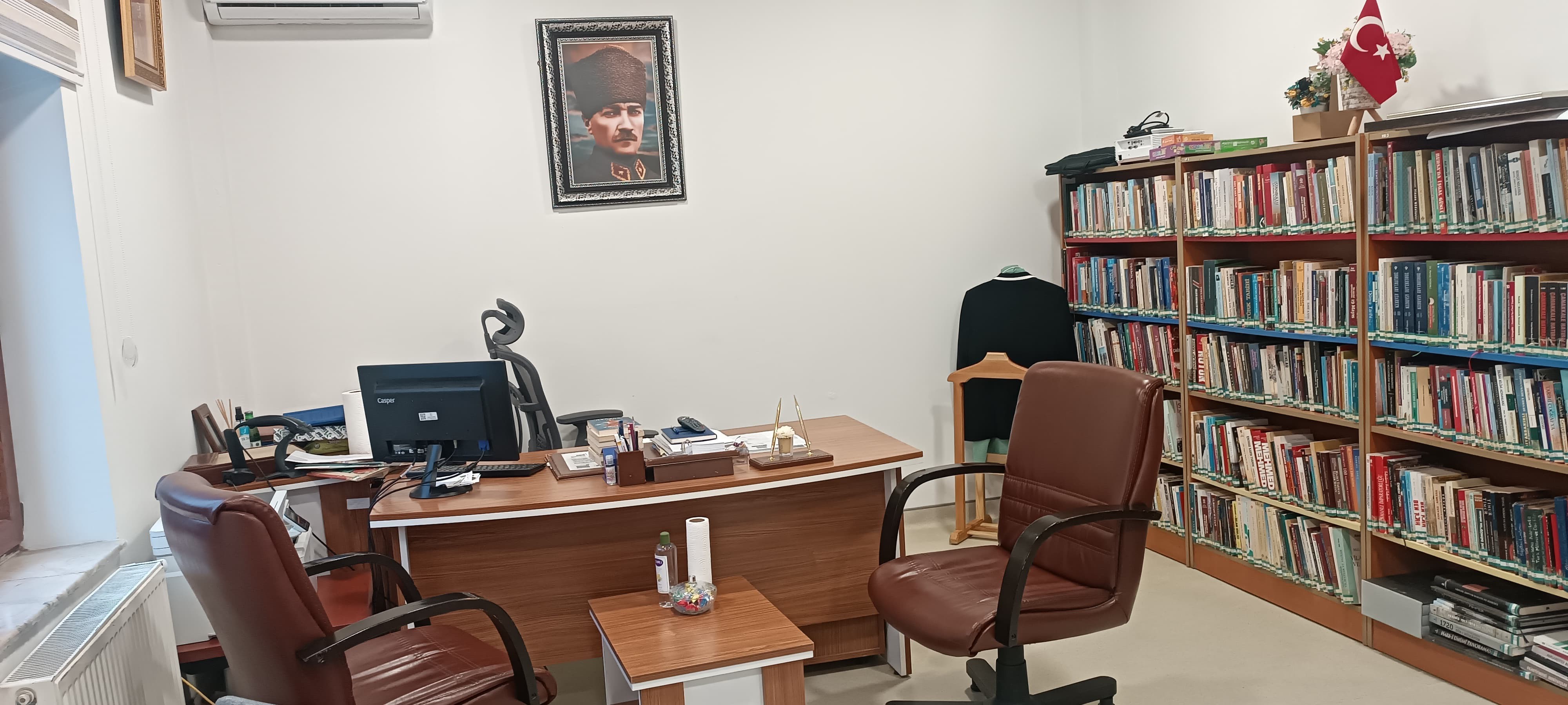 Taşova İlçe Halk Kütüphanesi