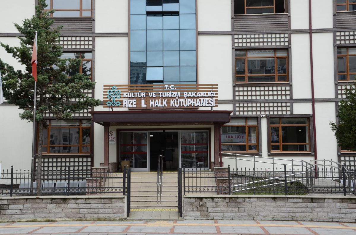 İl Halk Kütüphanesi