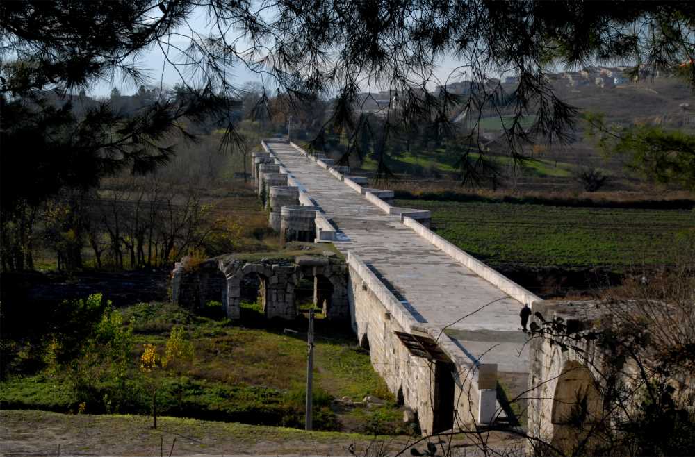 Justiniaus Köprüsü