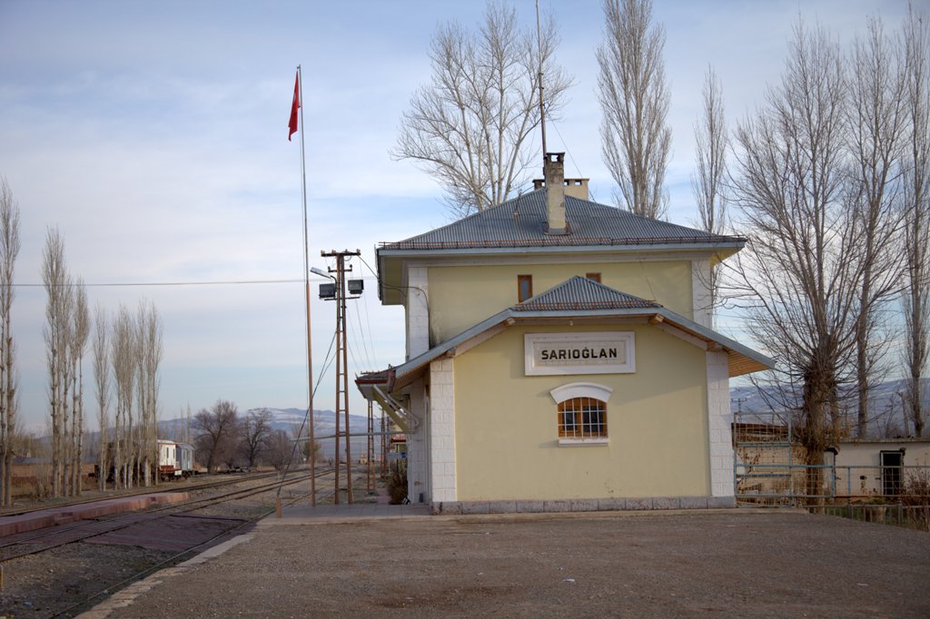 Sarıoğlan Tren İstasyonu
