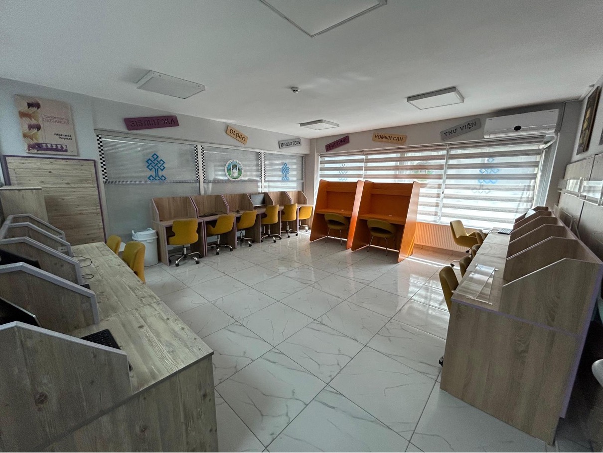 Akyazı Mehmet Niyazi Özdemir İlçe Halk Kütüphanesi