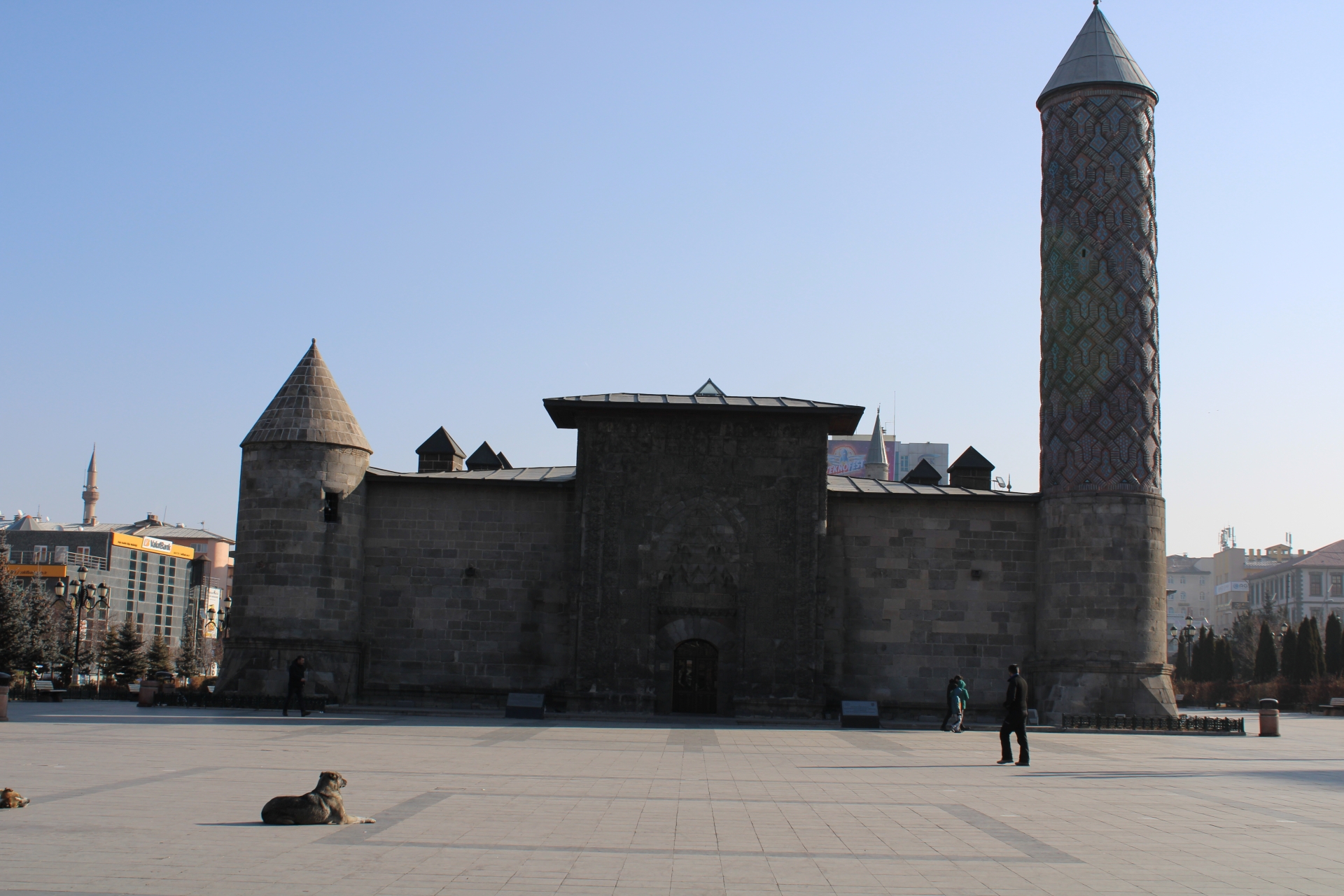 Yakutiye Medresesi ve Müzesi