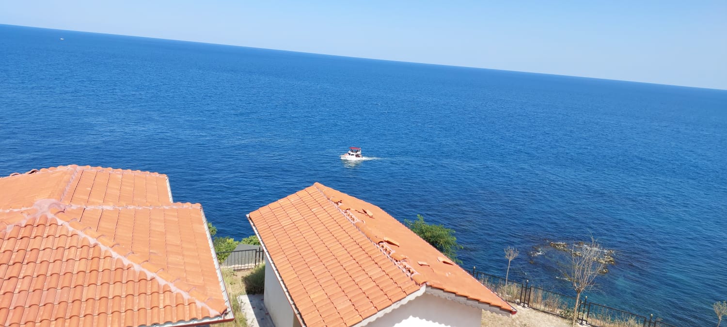 Çamburnu Feneri- Kaleyaka