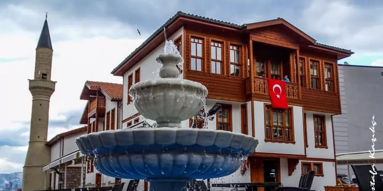 Gölcük Değirmendere Yalı Evleri