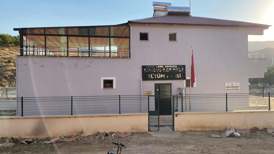 Yusuf Kamil Adıgüzel Çüngüş İlçe Halk Kütüphanesi