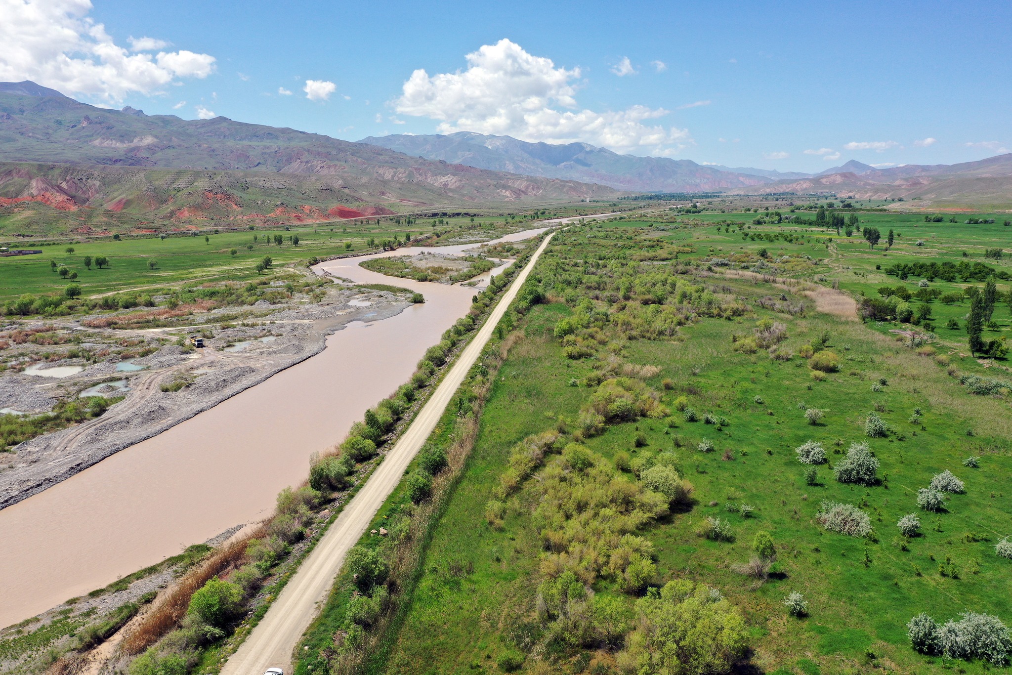 Aras Kuş Araştırma ve Eğitim Merkezi