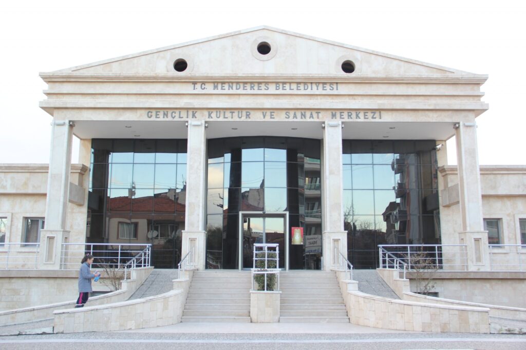 Gençlik Kültür ve Sanat Merkezi