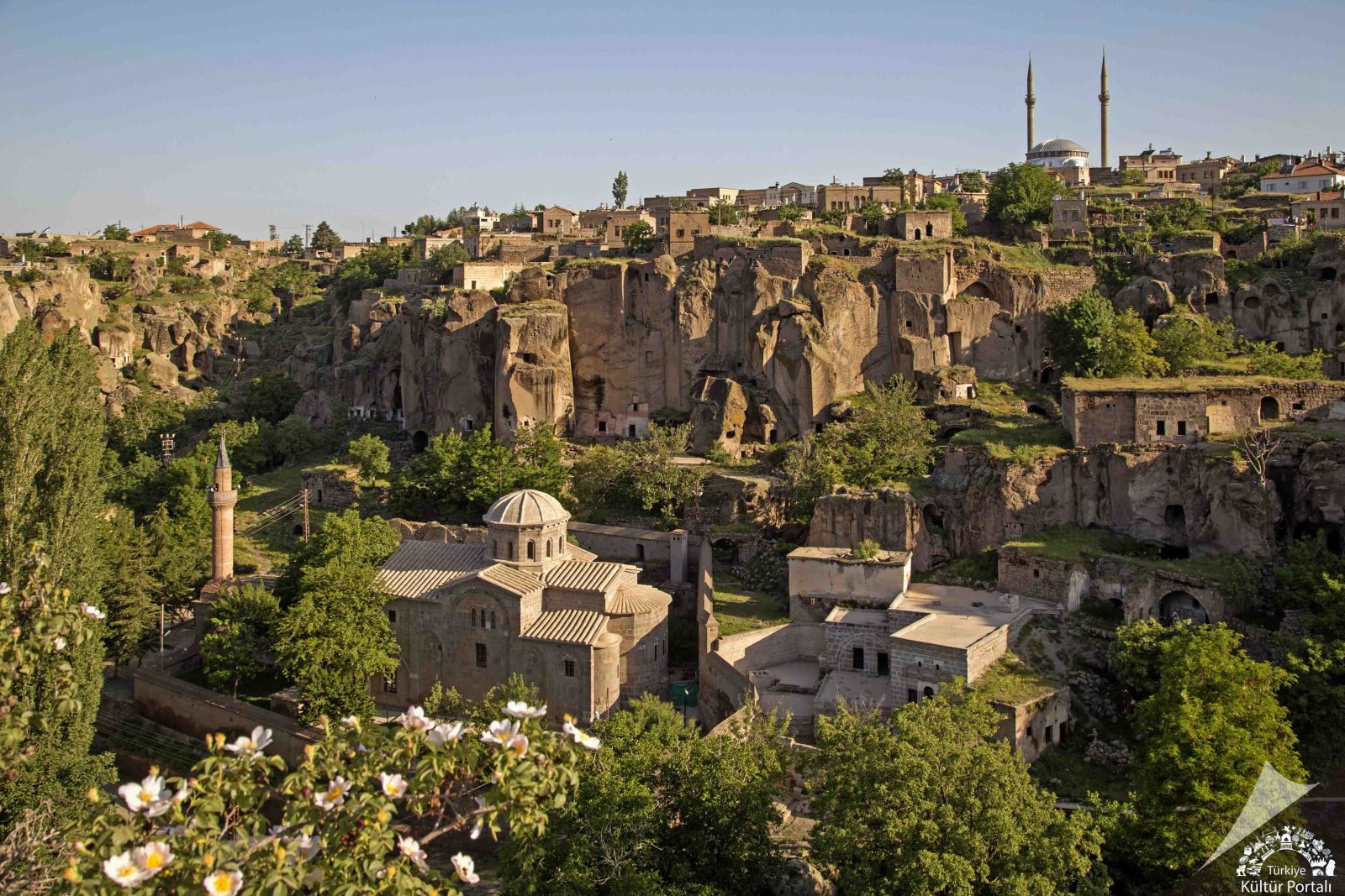 Güzelyurt Kilise Cami (Aziz Gregorius Kilisesi)