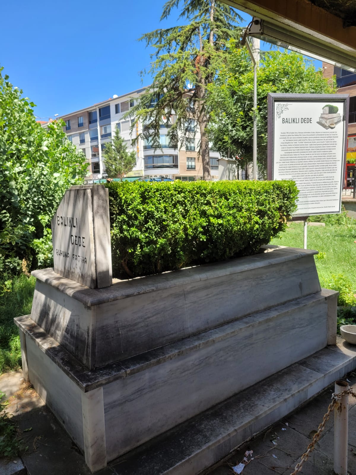 Tavşanlı Belediyesi Balıklı Parkı