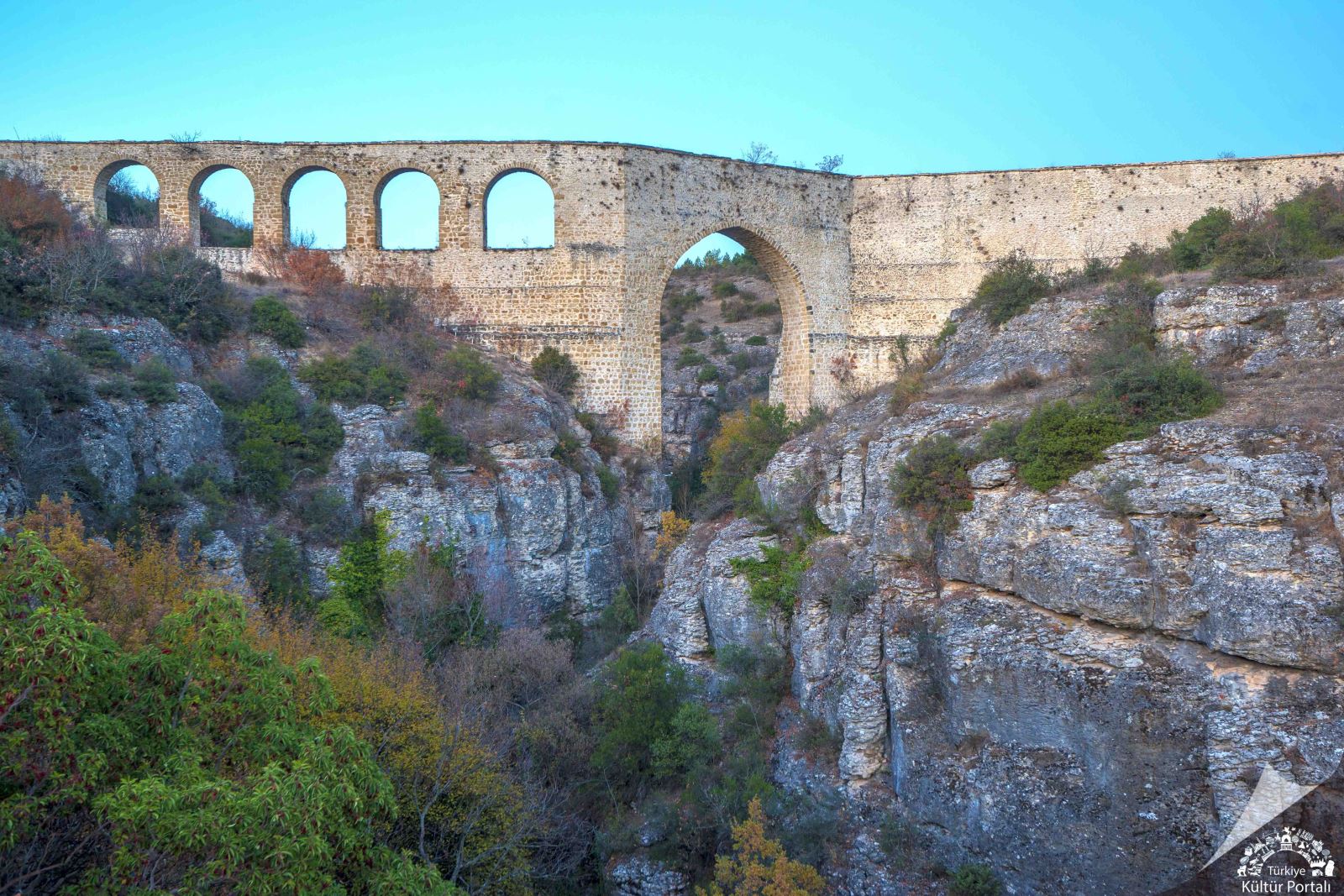 Tokatlı Kanyonu, İncekaya Su Kemeri ve Cam Teras