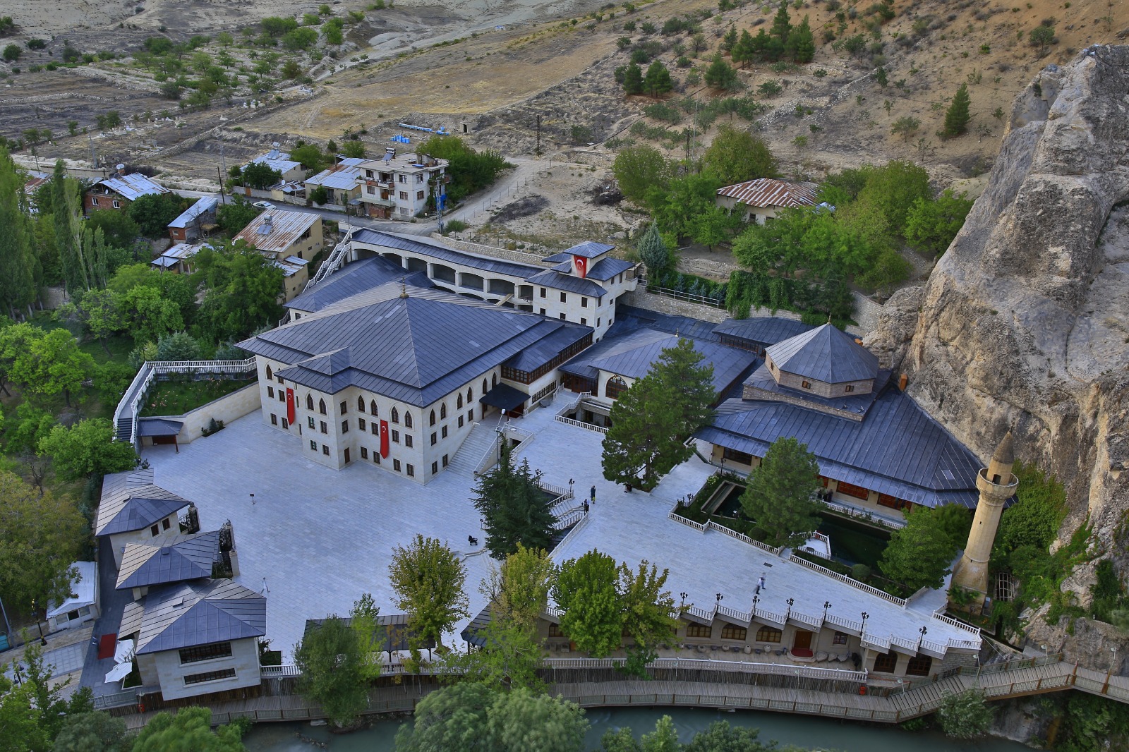 Darende Somuncu Baba Külliyesi