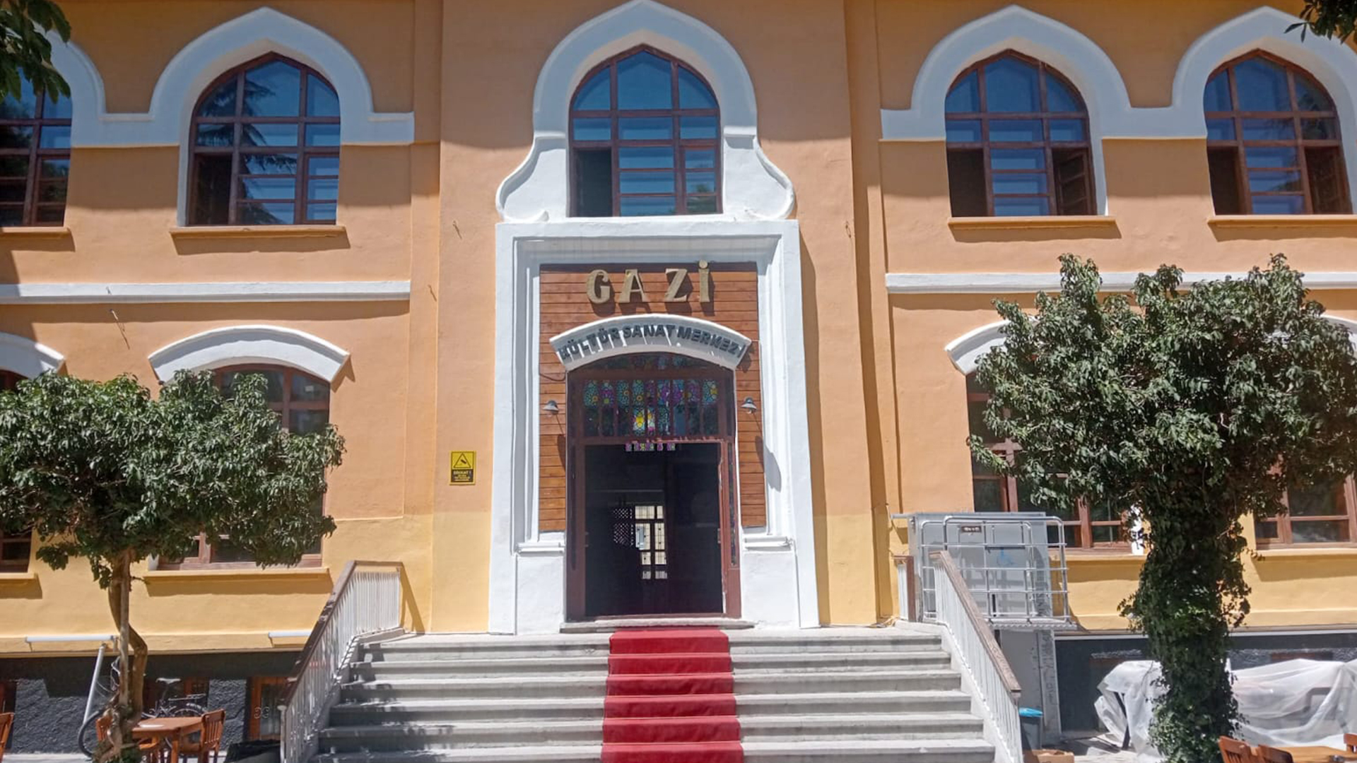 Gazi Kültür ve Sanat Merkezi