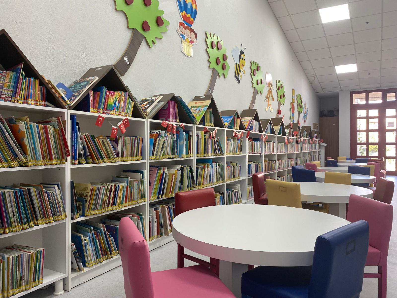 İlkadım Atatürk İlçe Halk Kütüphanesi