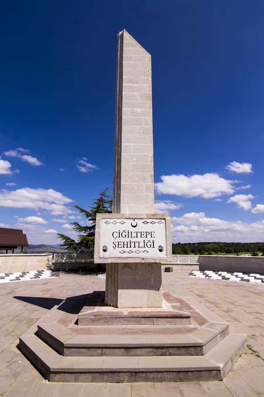 Çiğiltepe Albay Reşat Anıtı