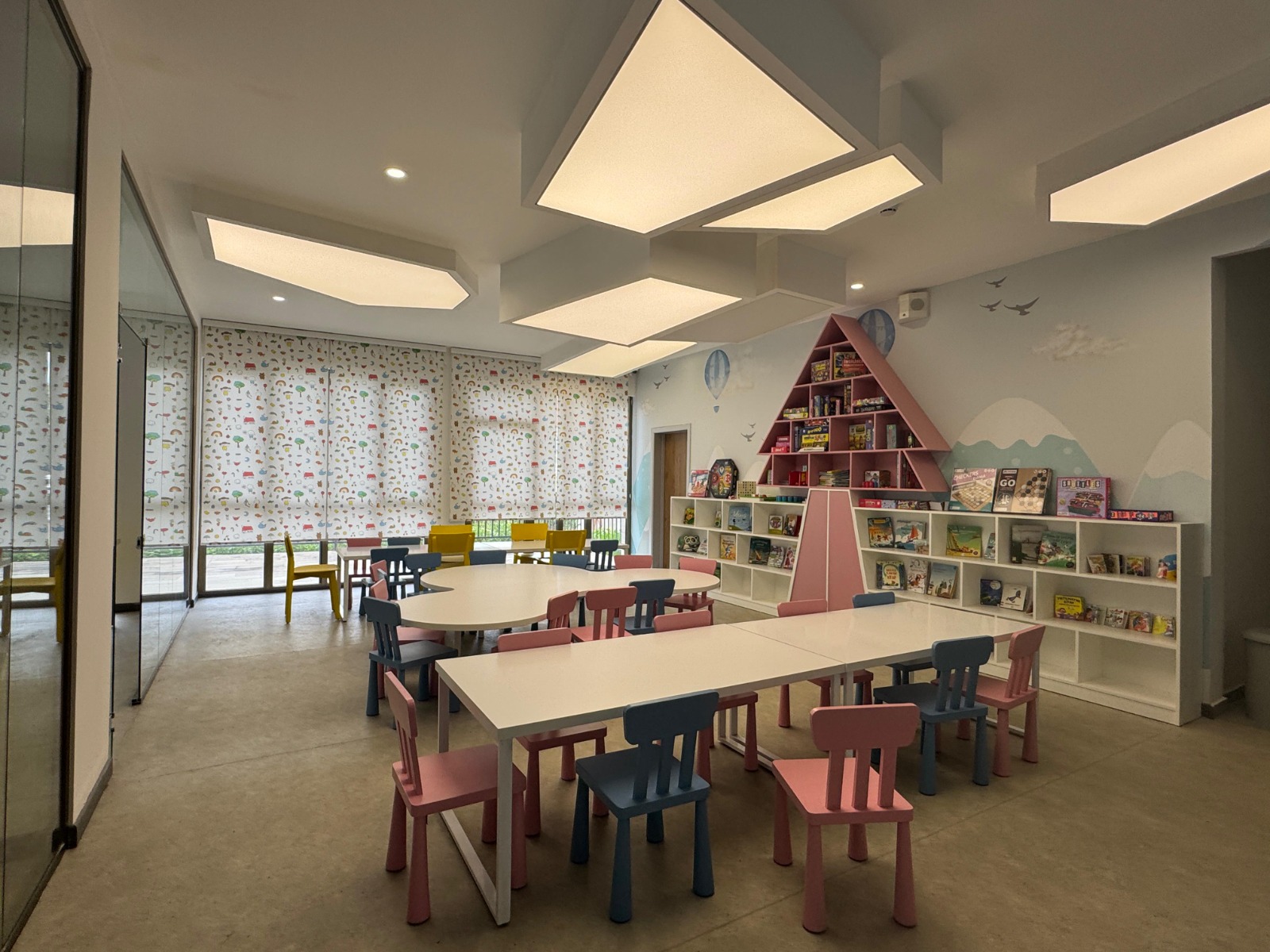 Edremit İlçe Halk Kütüphanesi