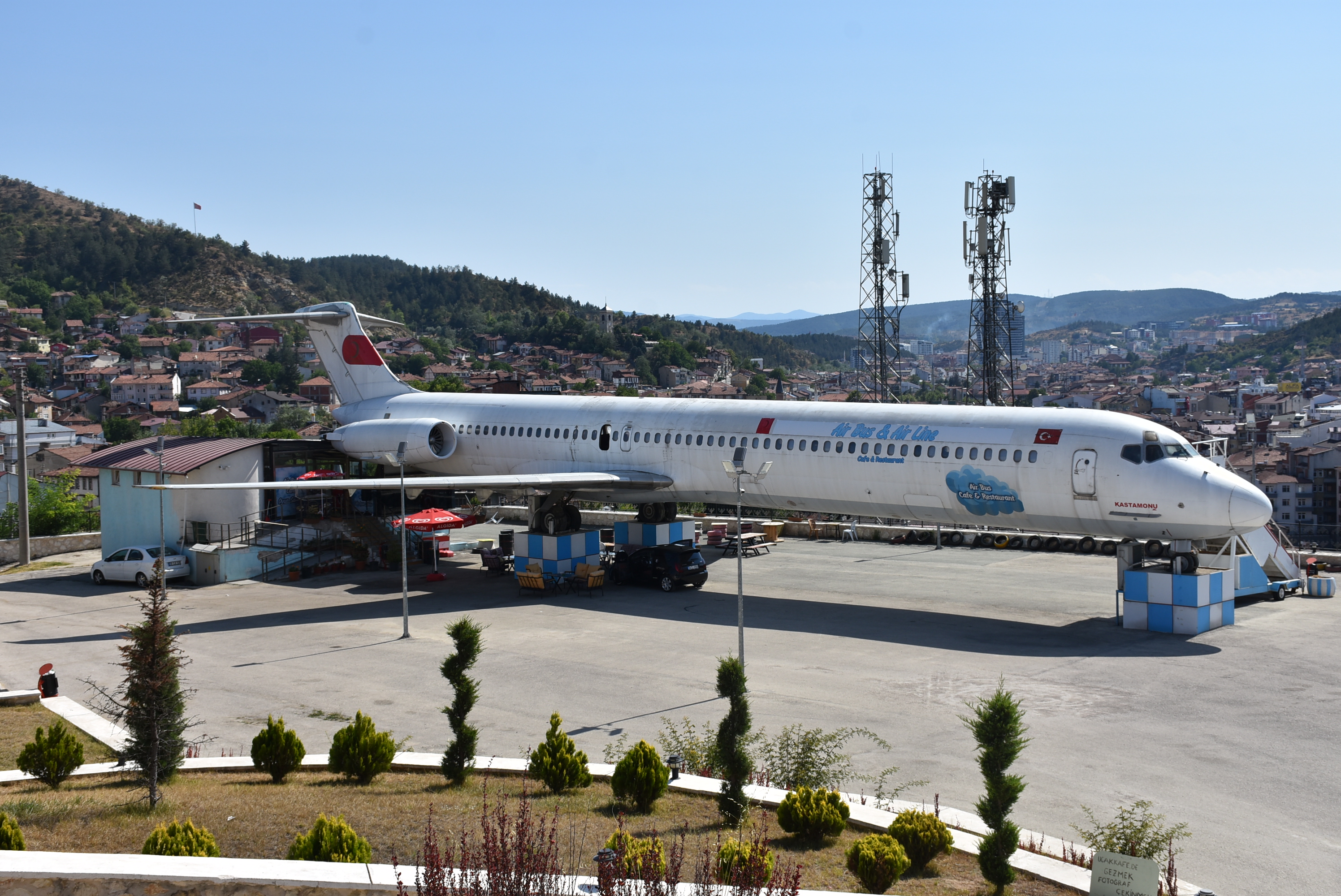 Uçak Kafe Millet Kıraathanesi