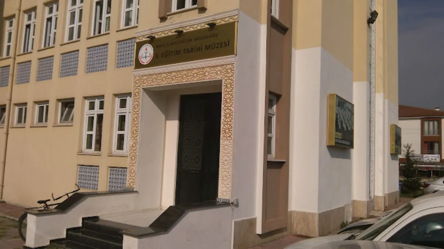 Düzce İl Eğitim Tarihi Müzesi