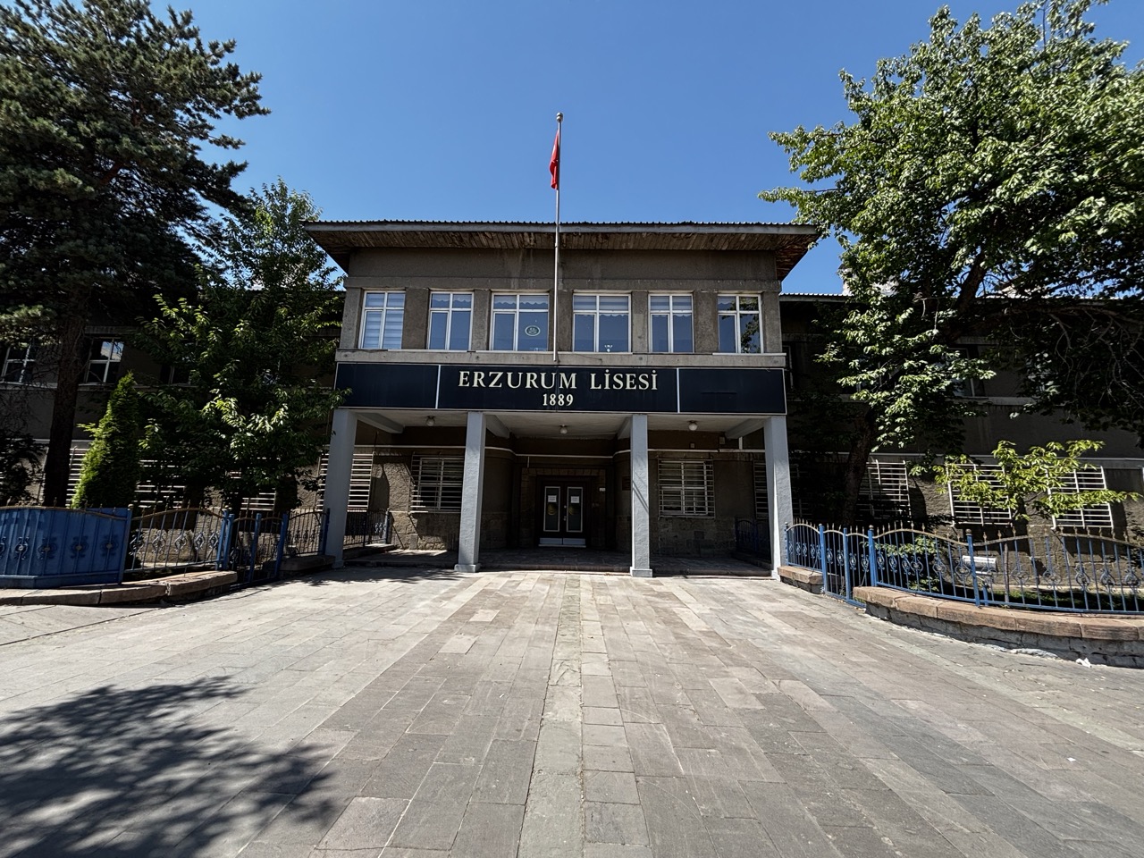 Erzurum Lisesi Eğitim Müzesi