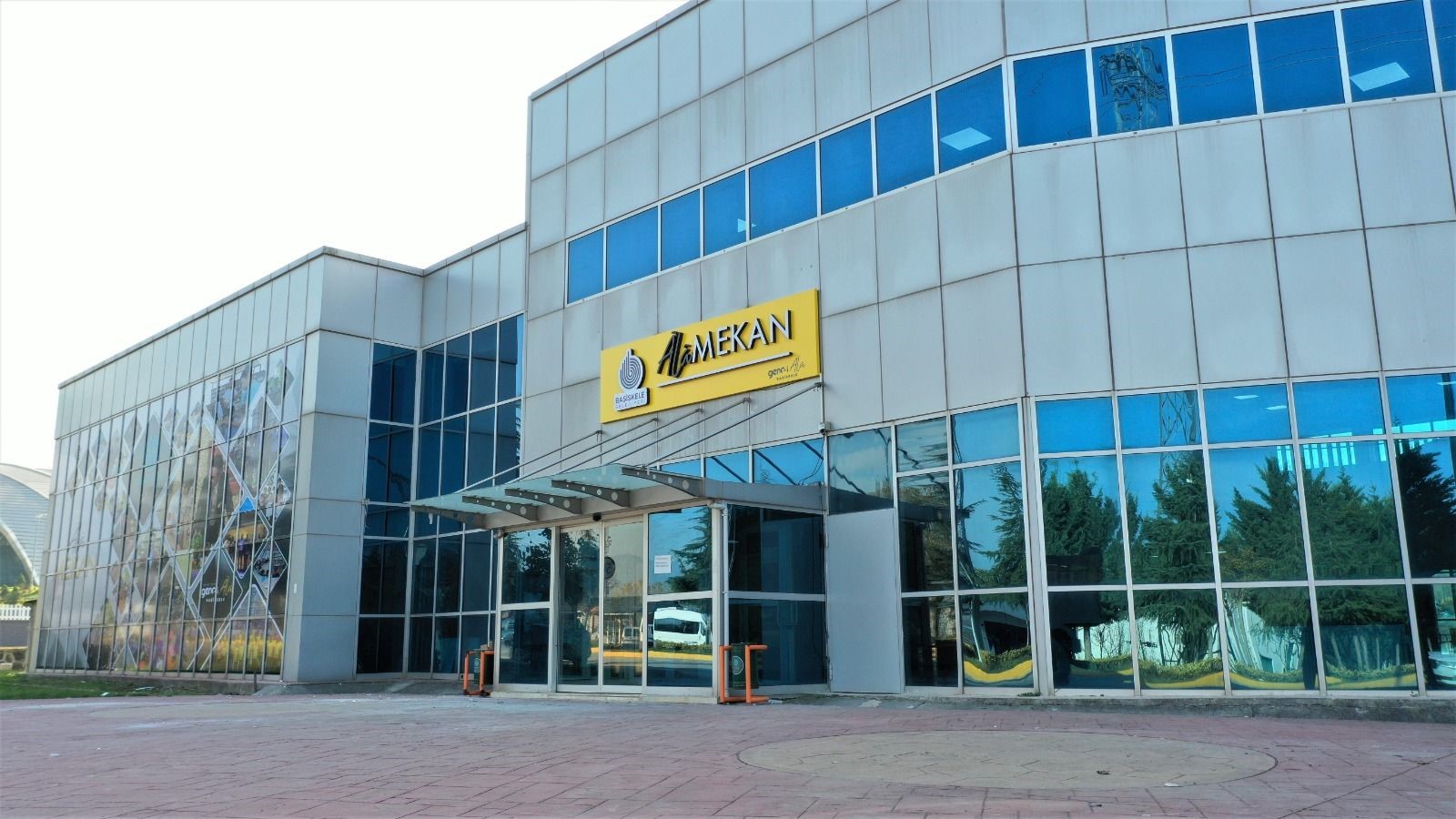 Başiskele Genc-i Ala (Gençhane) Merkezleri