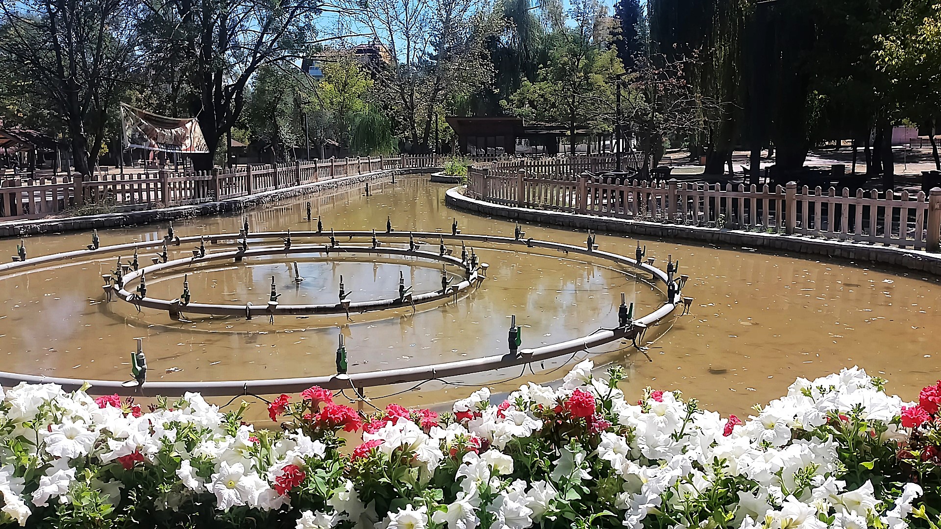 Ressam Ahmet Yakupoğlu Parkı