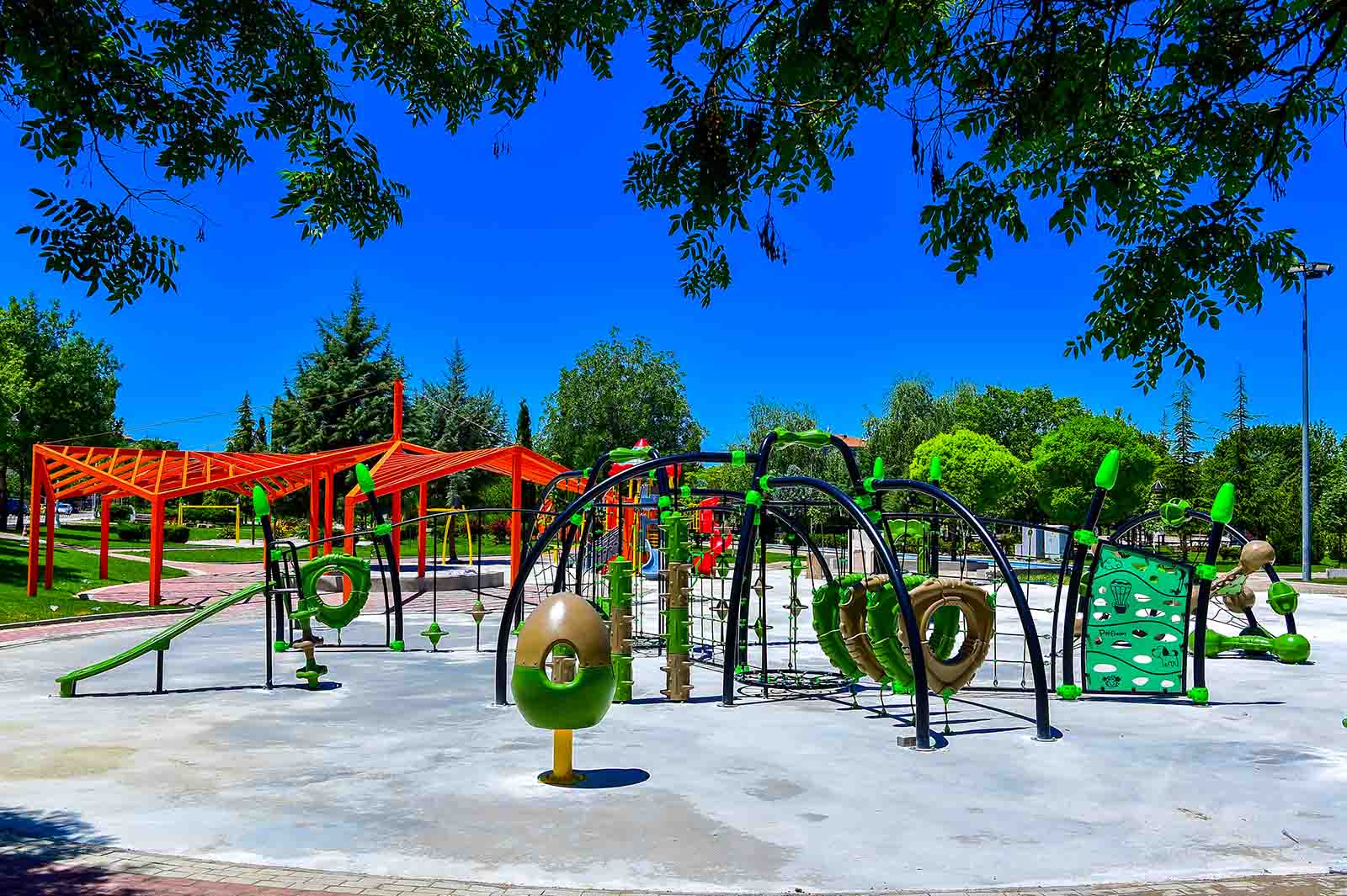 Büyükşehir Belediyesi Millet Bahçesi