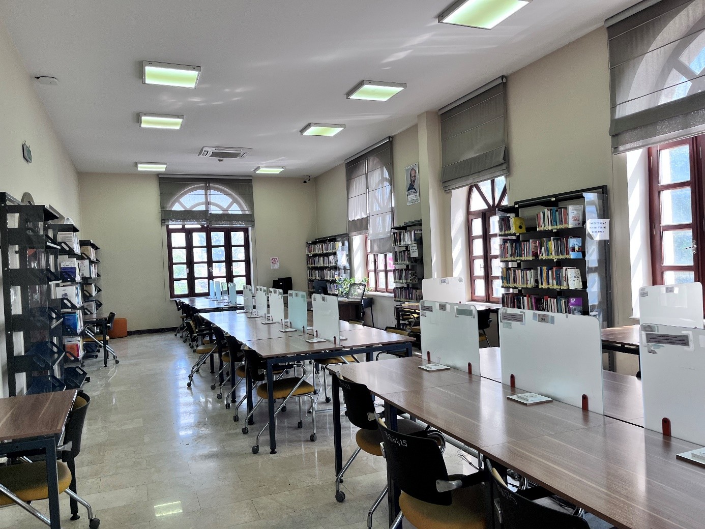 Mersin İl Halk Kütüphanesi