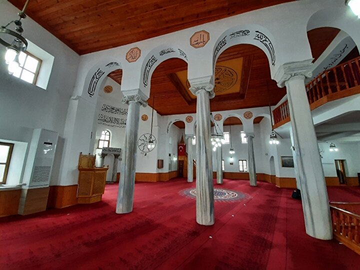 Orhan Gazi Cami (Orta Cami)