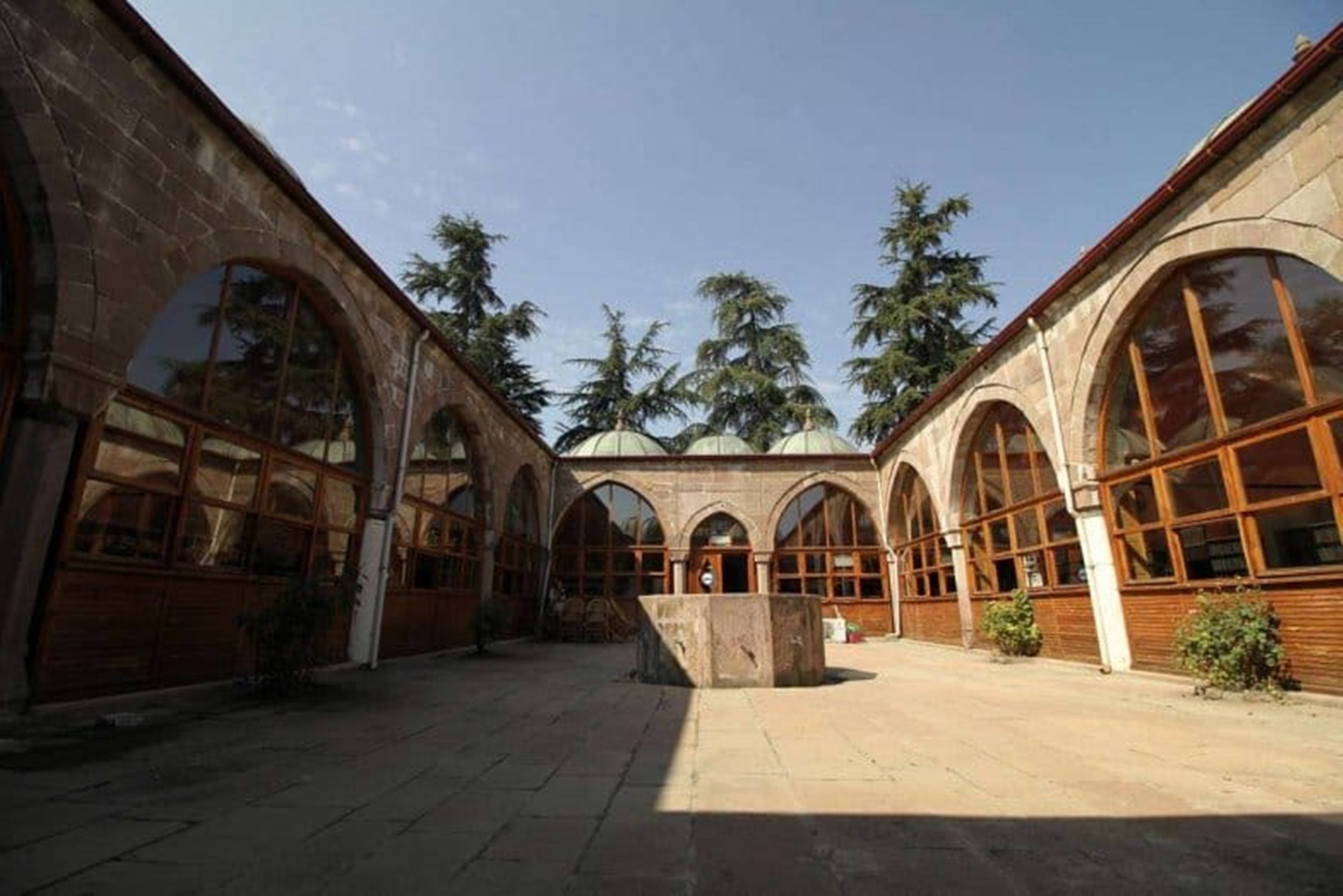 Fazıl Ahmet Paşa Medresesi