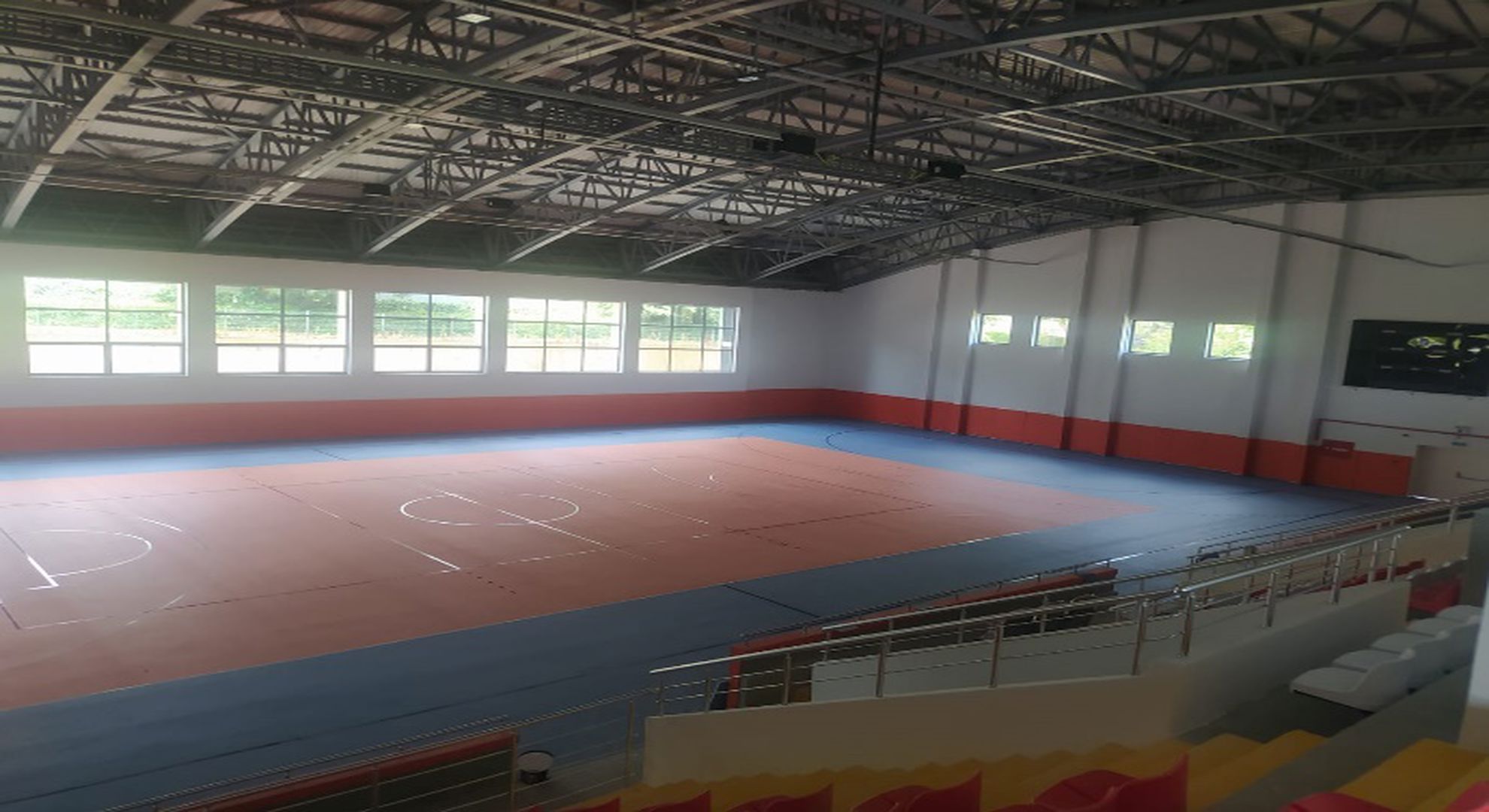 Acıpayam Spor Salonu