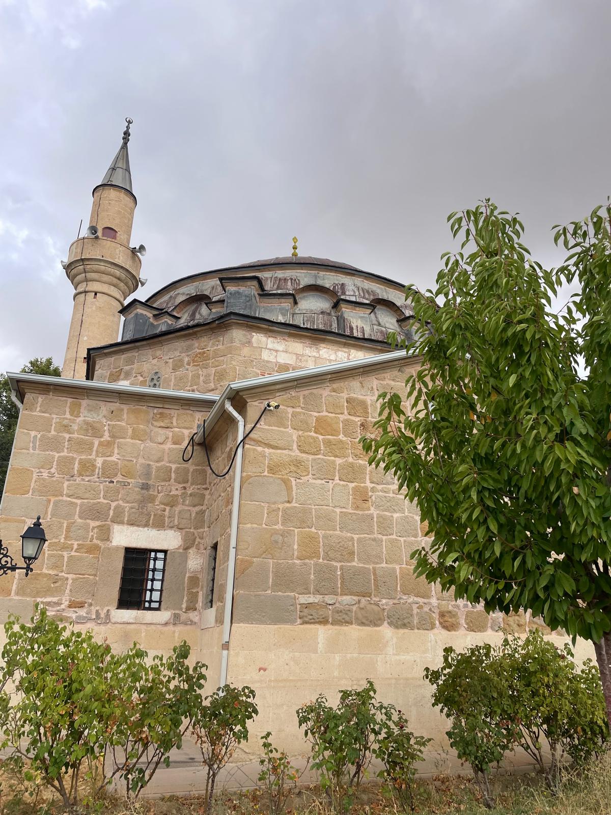 Şereflikoçhisar Sultan Alaaddin Camii