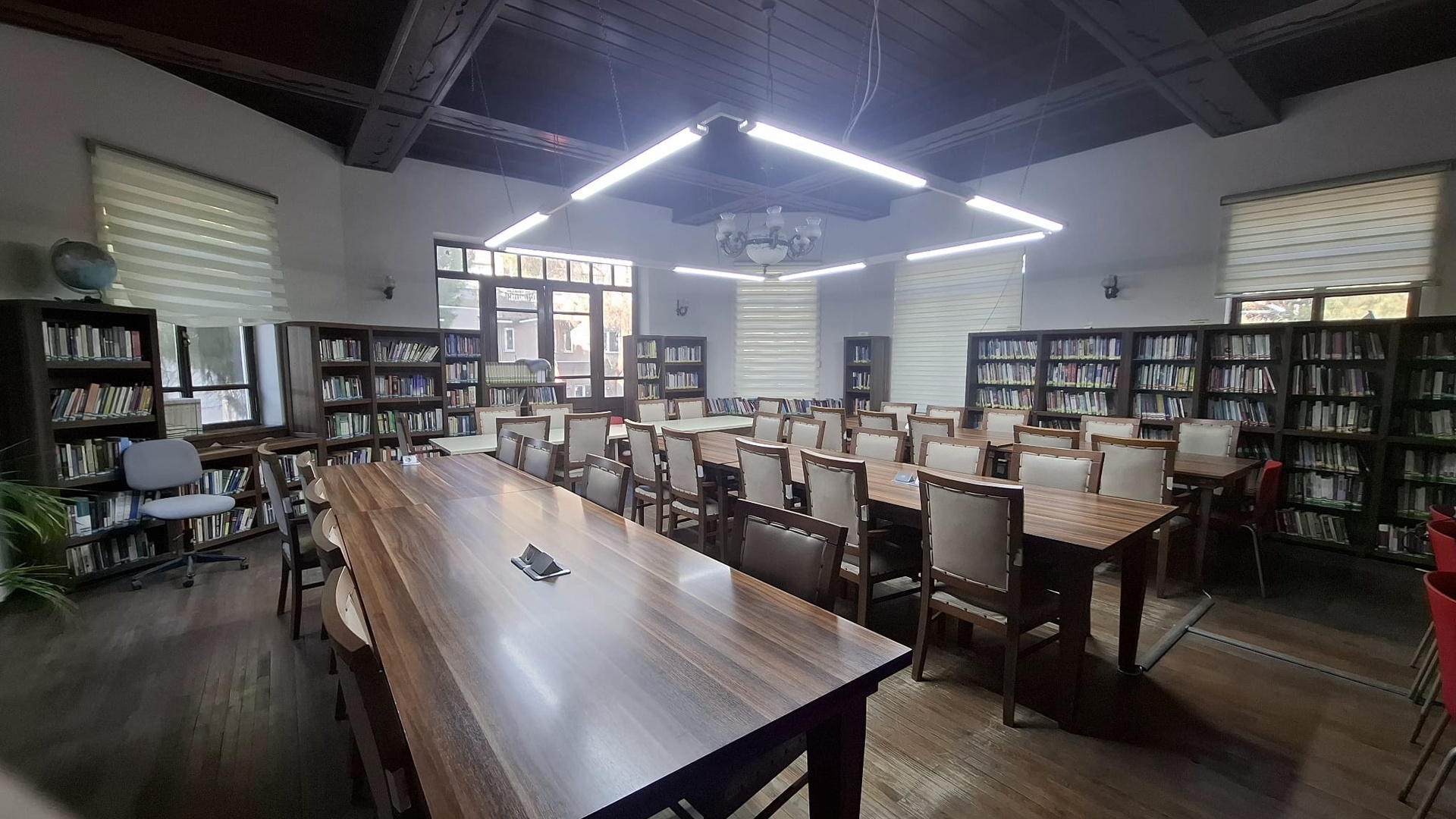 Alaşehir İlçe Halk Kütüphanesi