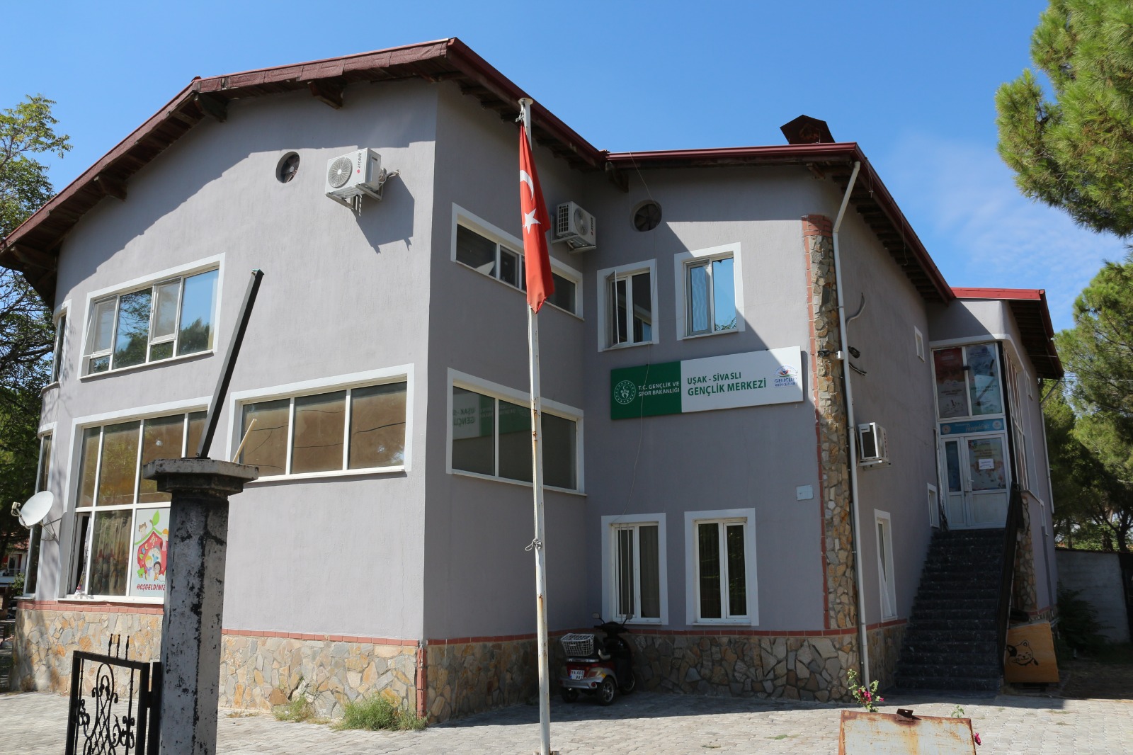 Sivaslı Gençlik Merkezi