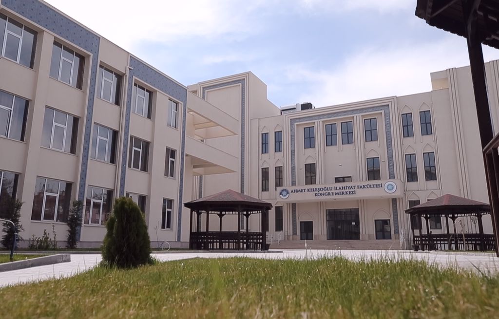 Necmettin Erbakan Üniversitesi