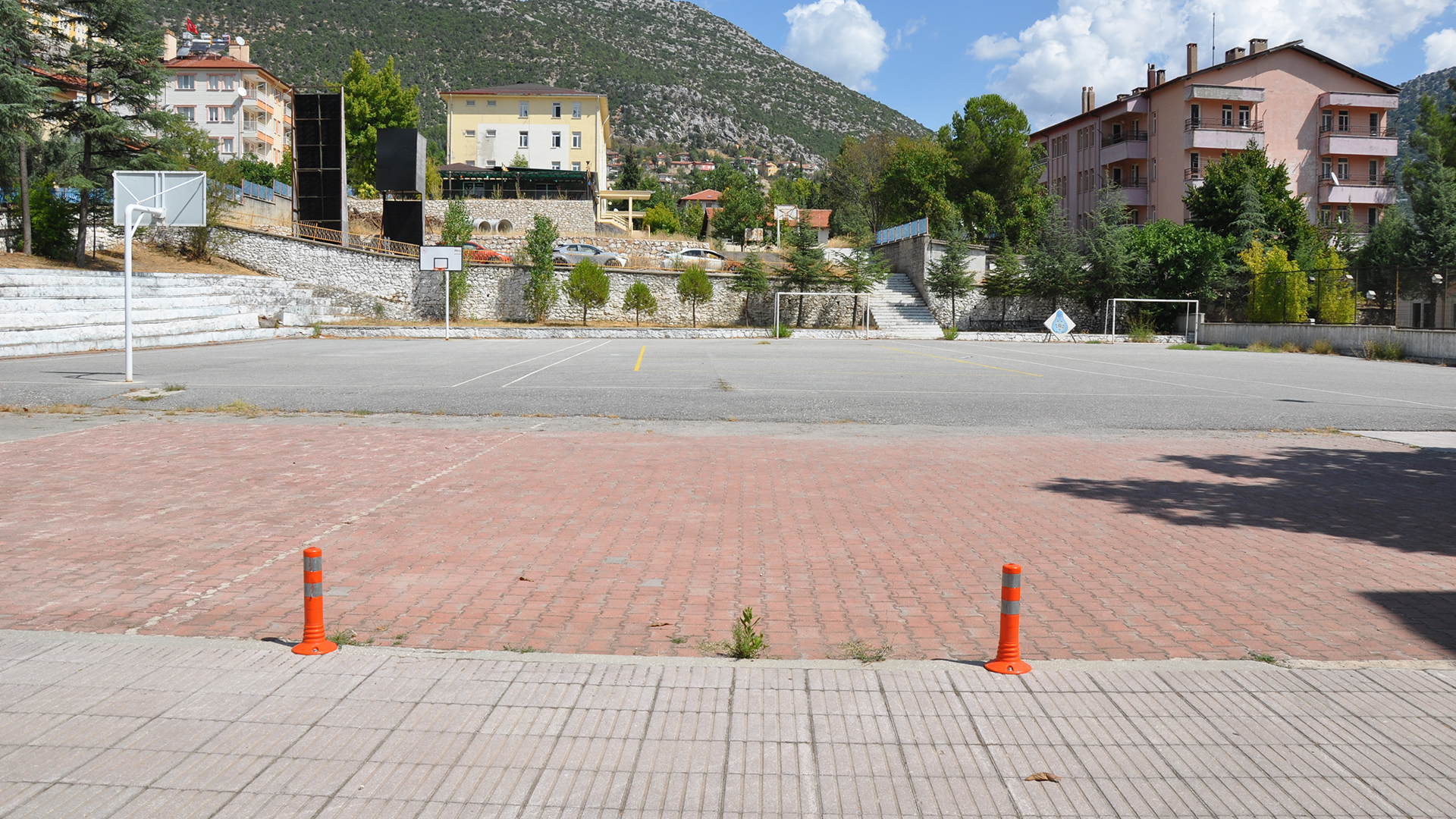 Alanya Alaaddin Keykubat Üniversitesi Akseki Meslek Yüksekokulu Akseki Spor Sahası