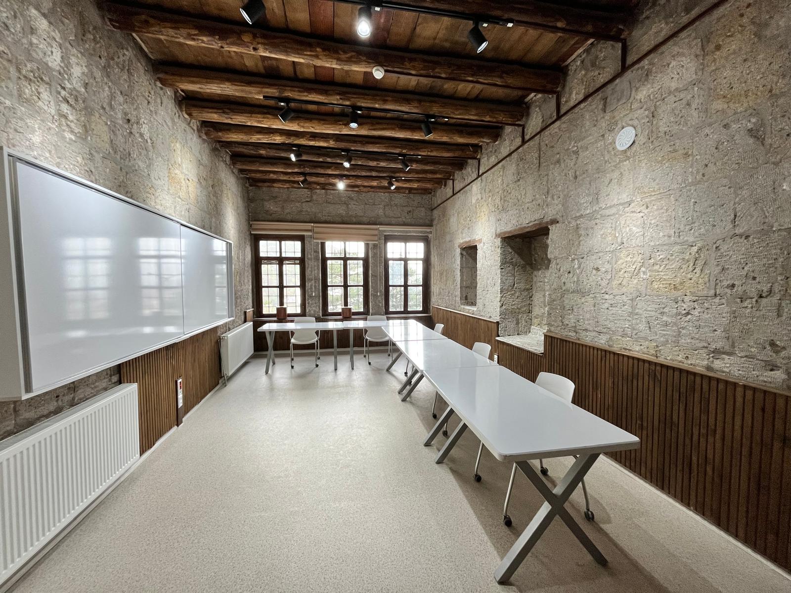 Bebek ve Çocuk Kütüphanesi