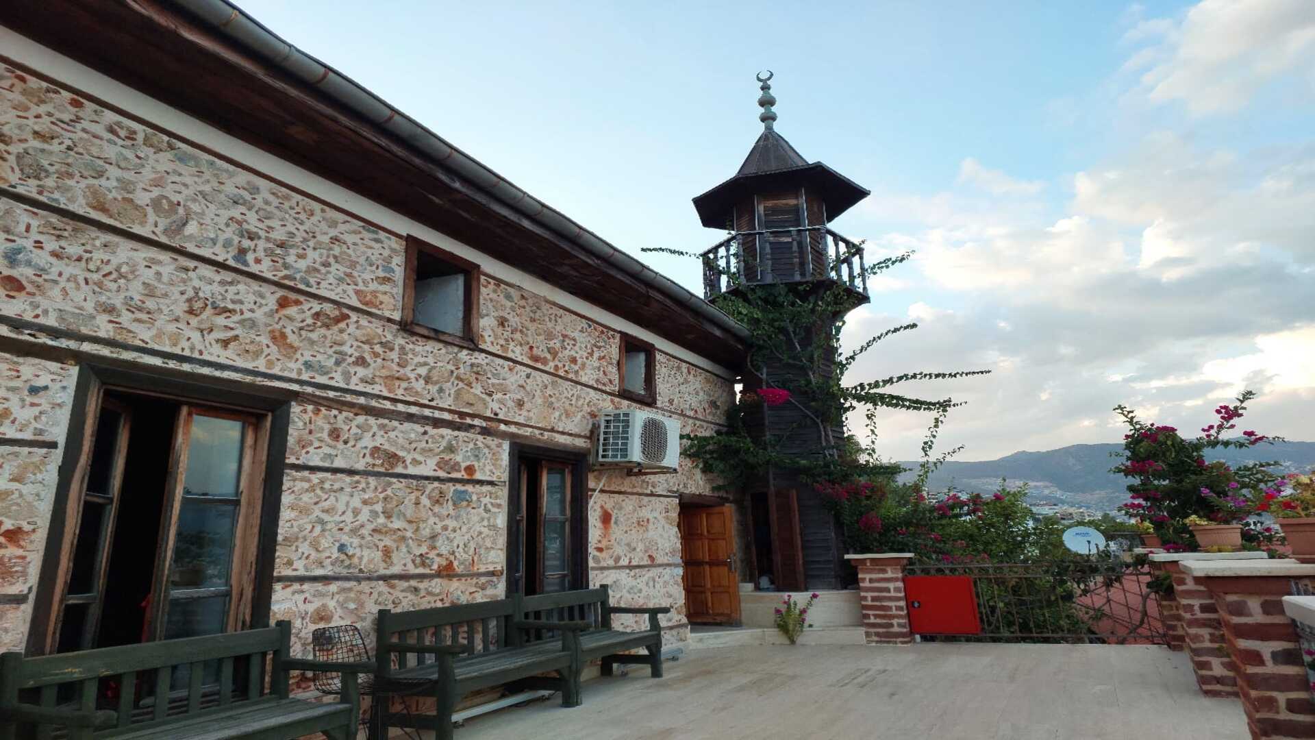 Alanya Şakirler Camii