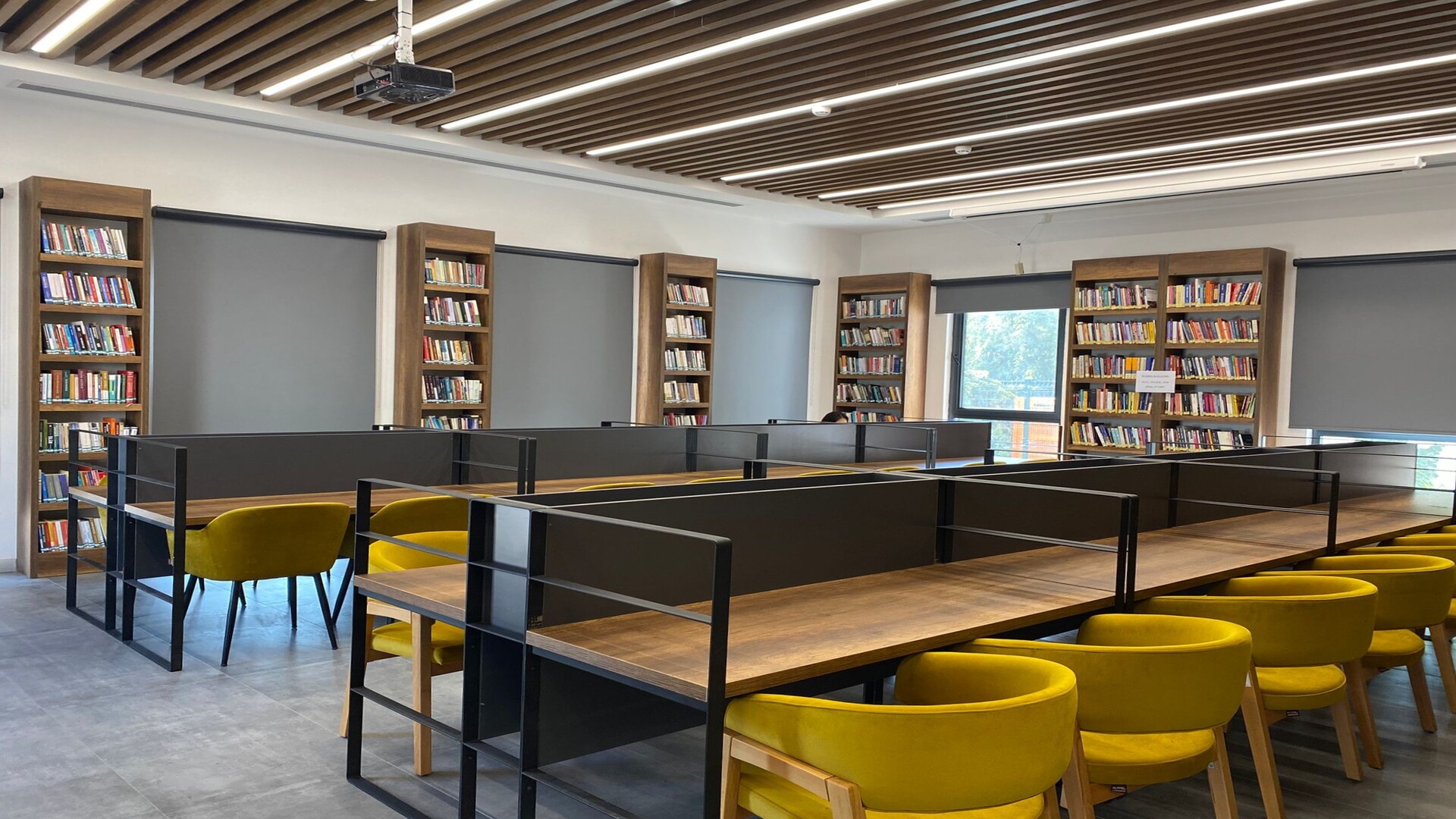 Döşemealtı İlçe Halk Kütüphanesi