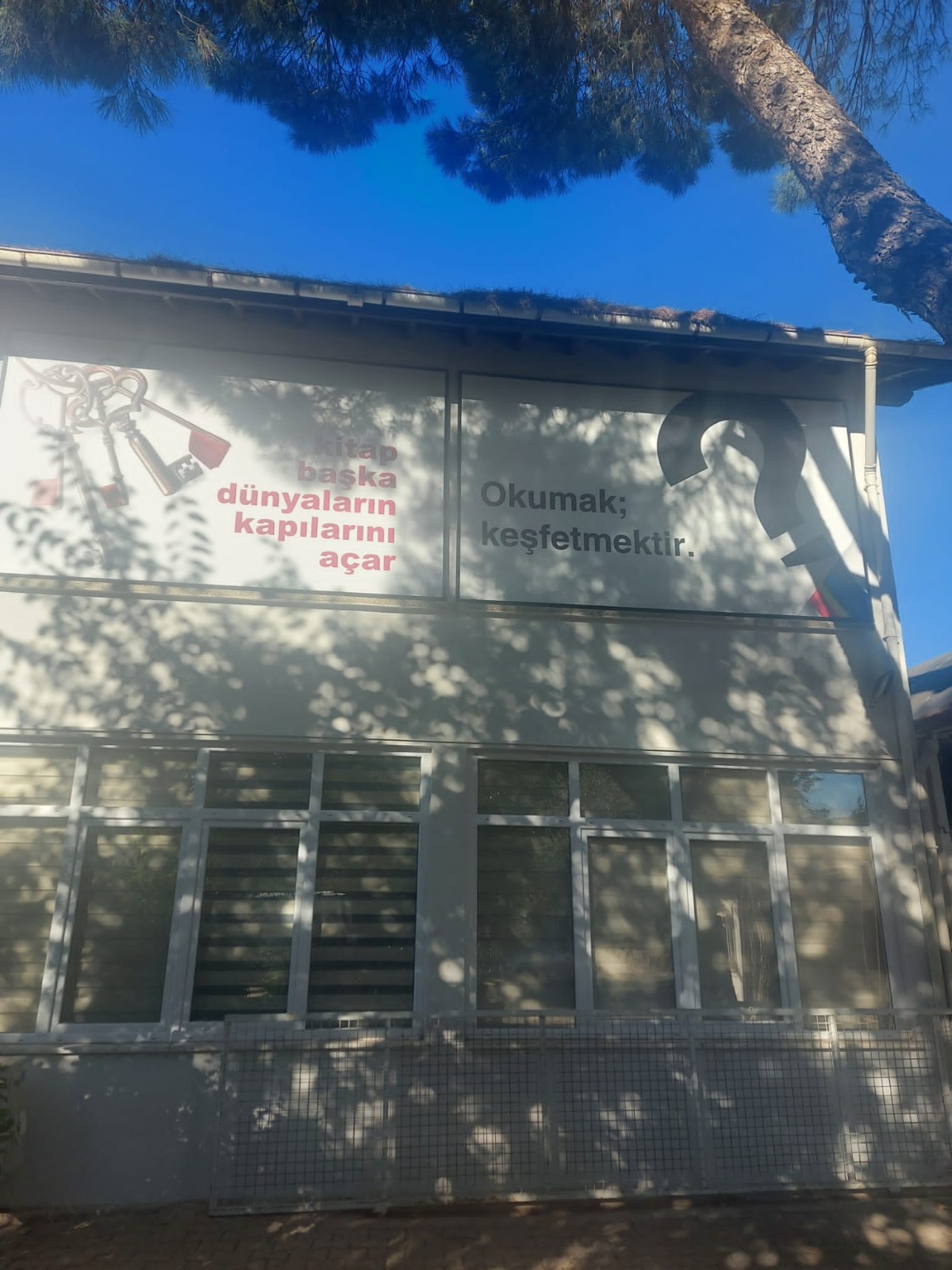 Yerkeşik Halk  Kütüphanesi