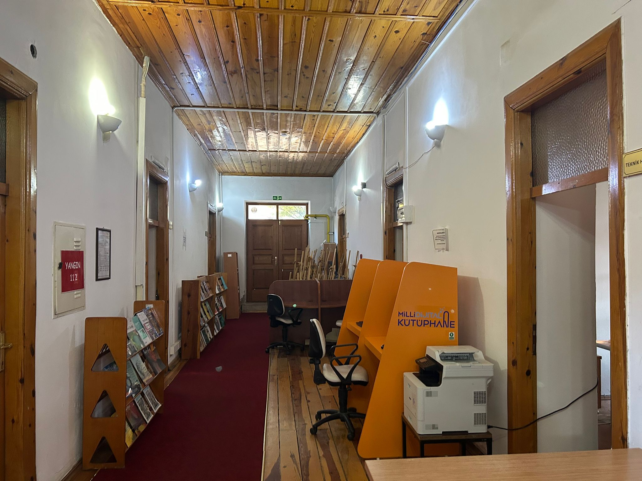 Hoca Mustafa Efendi İl Halk Kütüphanesi