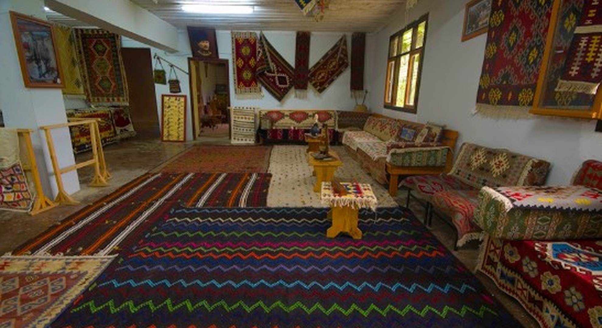 Karatepe Kilim Kooperatifi