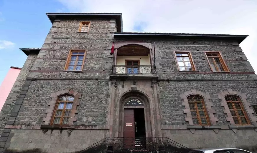 Atatürk Evi Müzesi