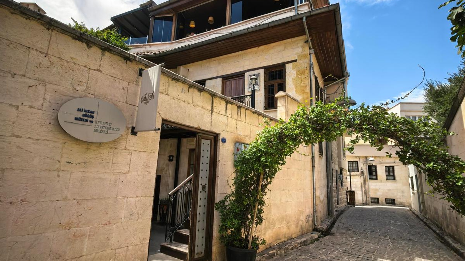 Ali İhsan Göğüş Müzesi Ve Gaziantep Araştırmaları Merkezi