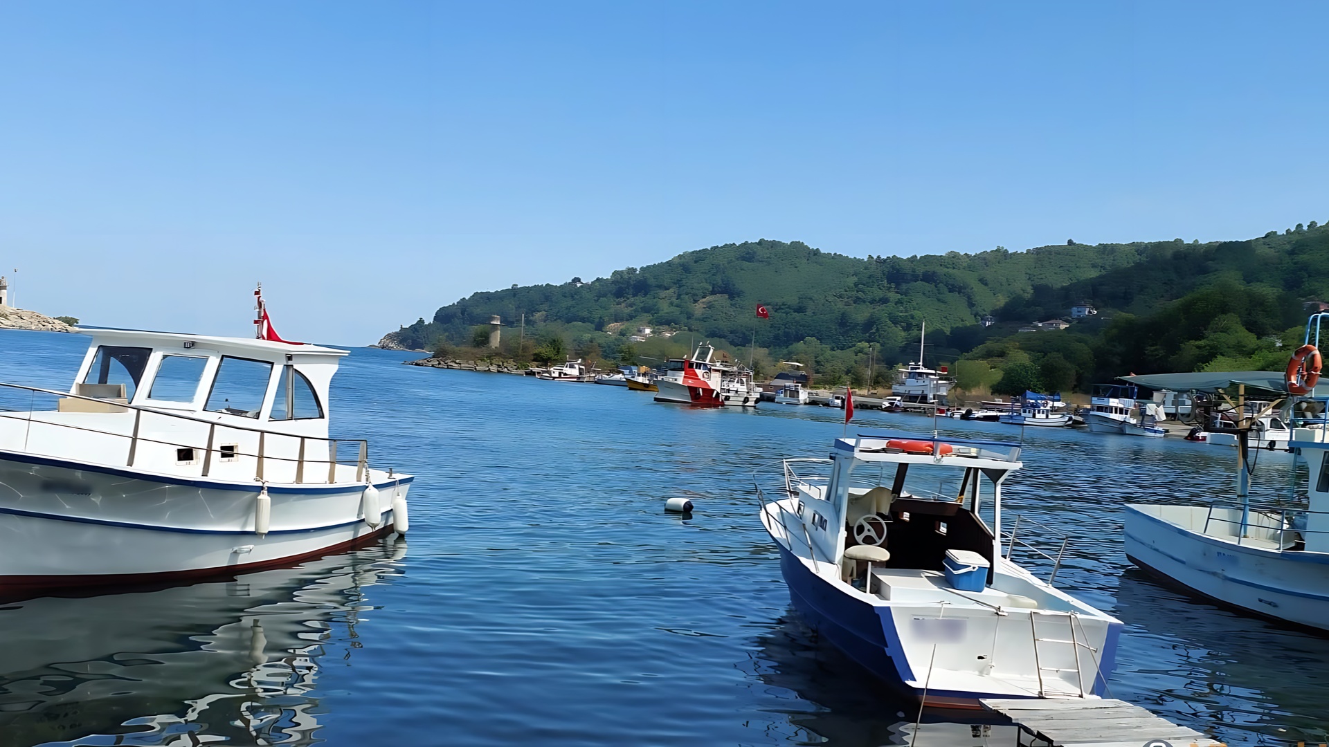 Mersin Köyü Balıkçı Barınağı