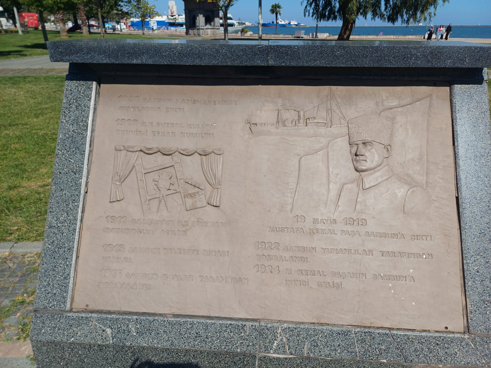 Güneş Saati Ve Samsun Panoraması Anıtı