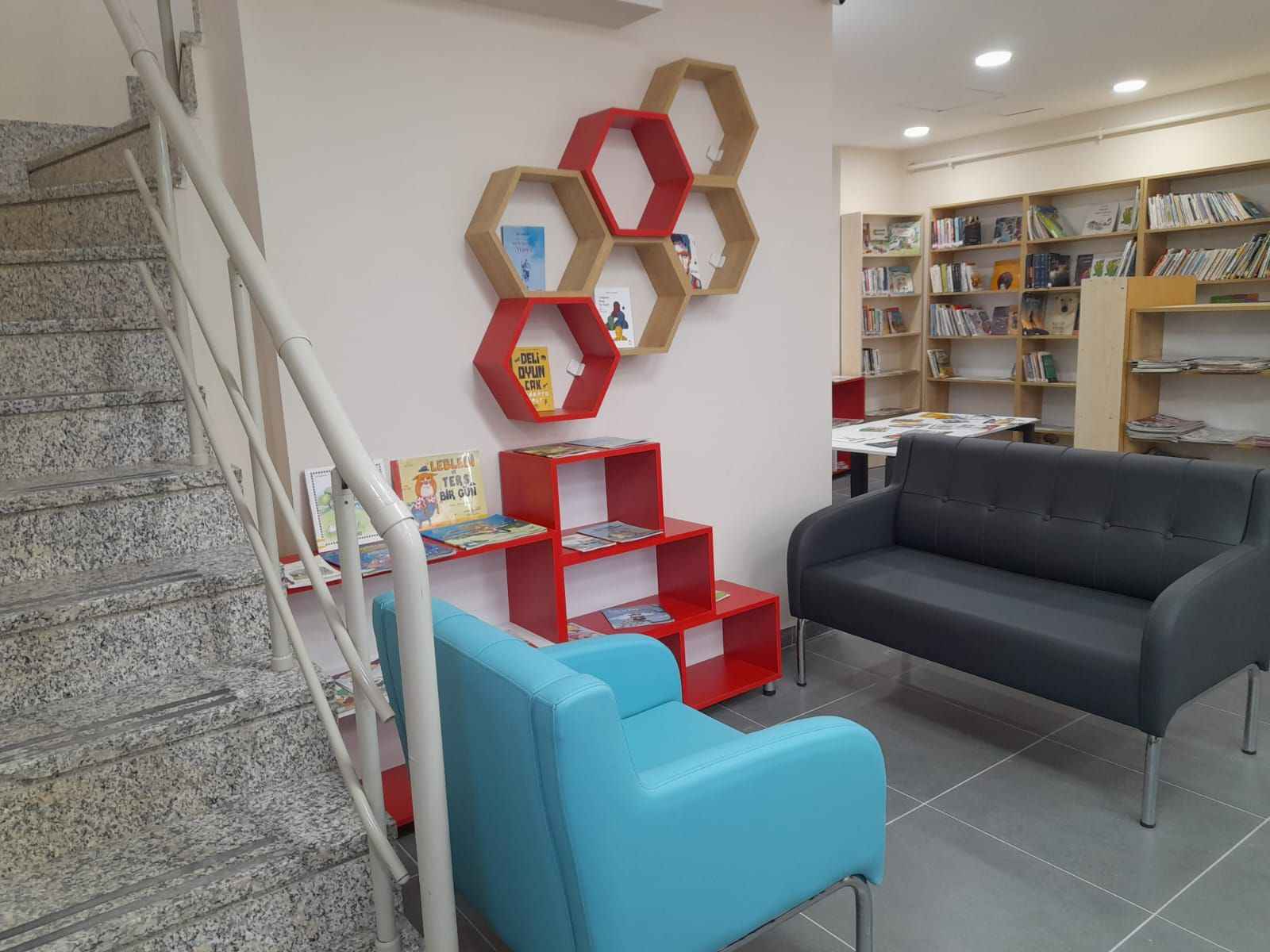 Kocaali İlçe Halk Kütüphanesi