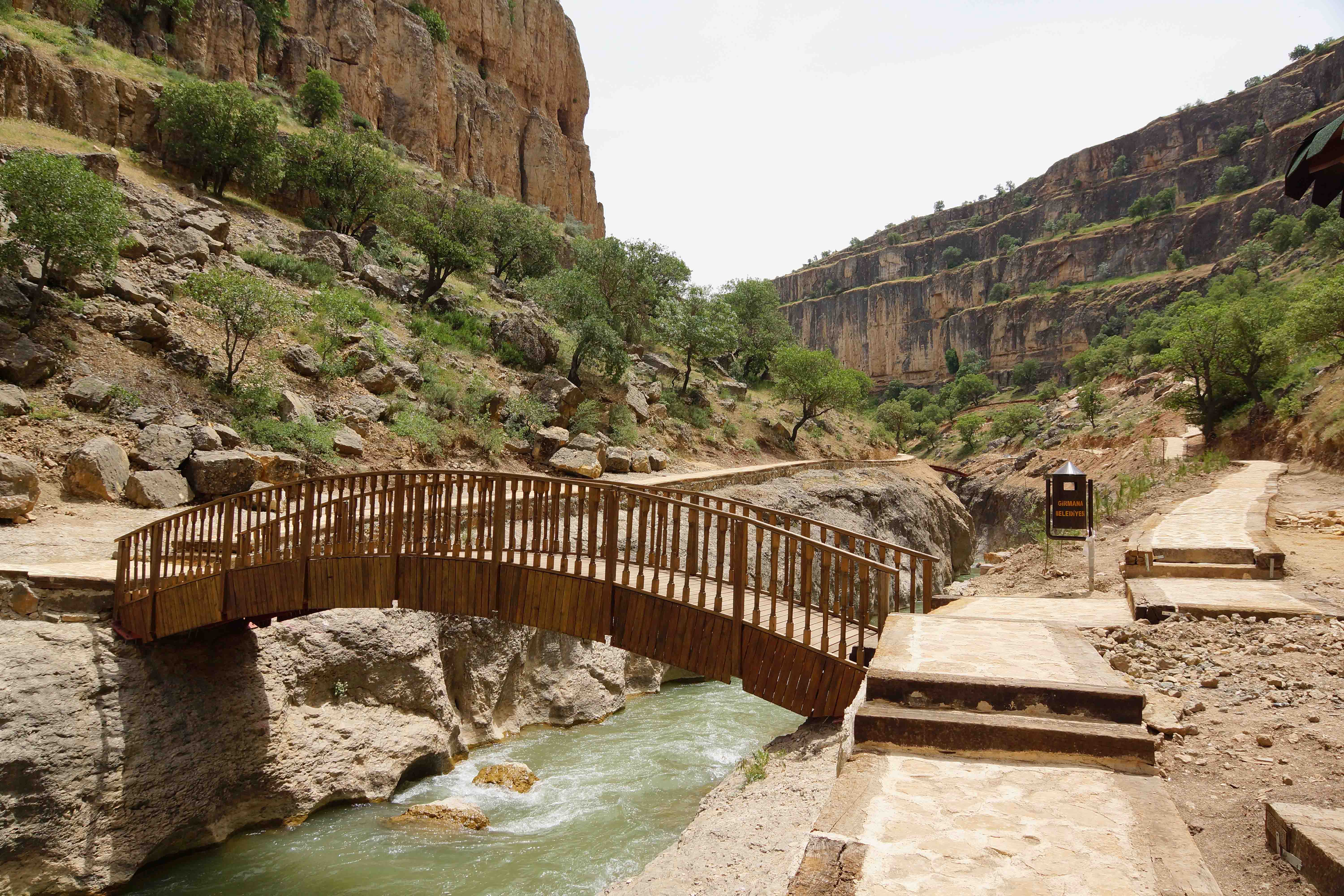 Hekimhan Girmana Vadisi