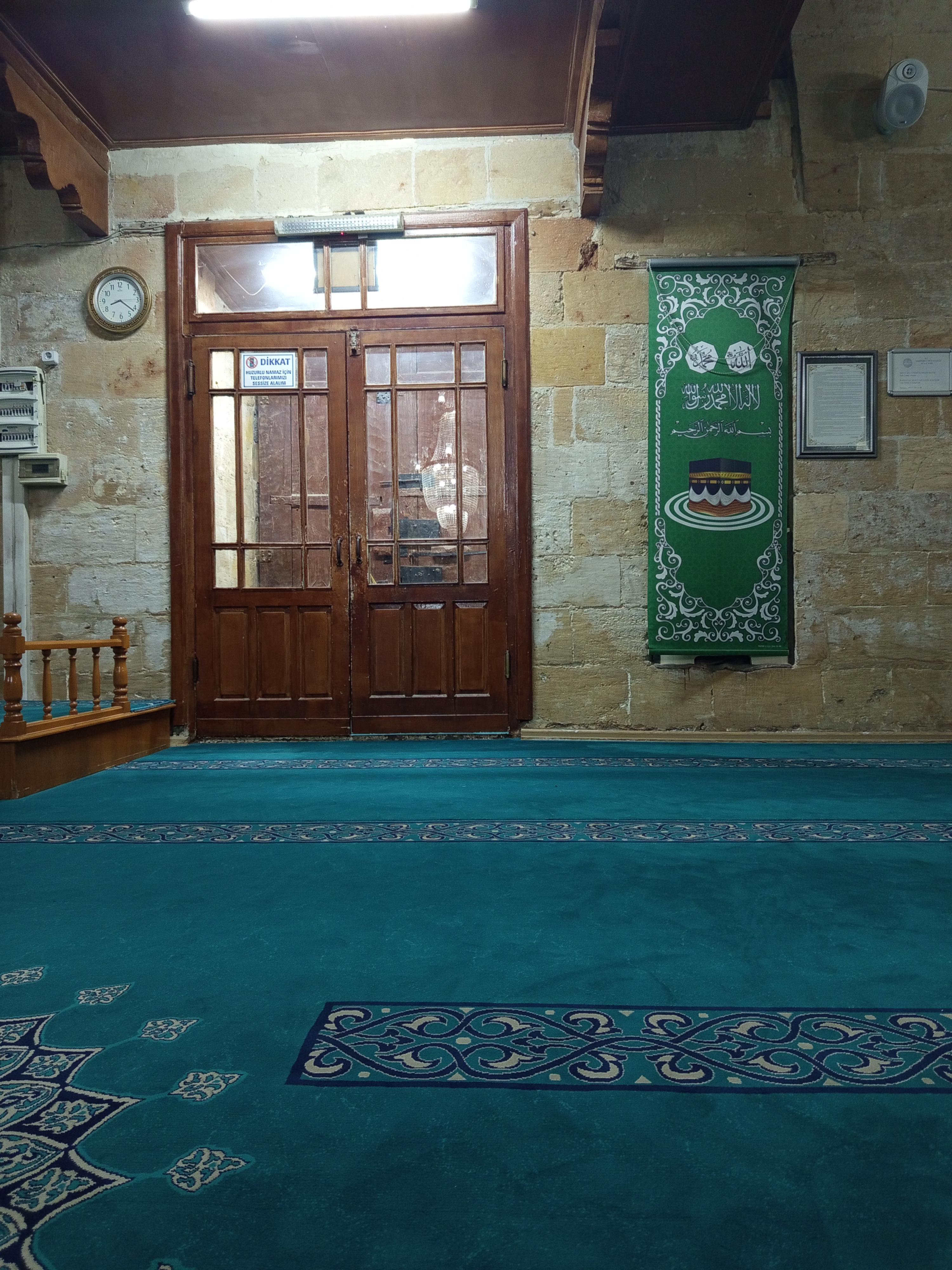 Ağa Camii
