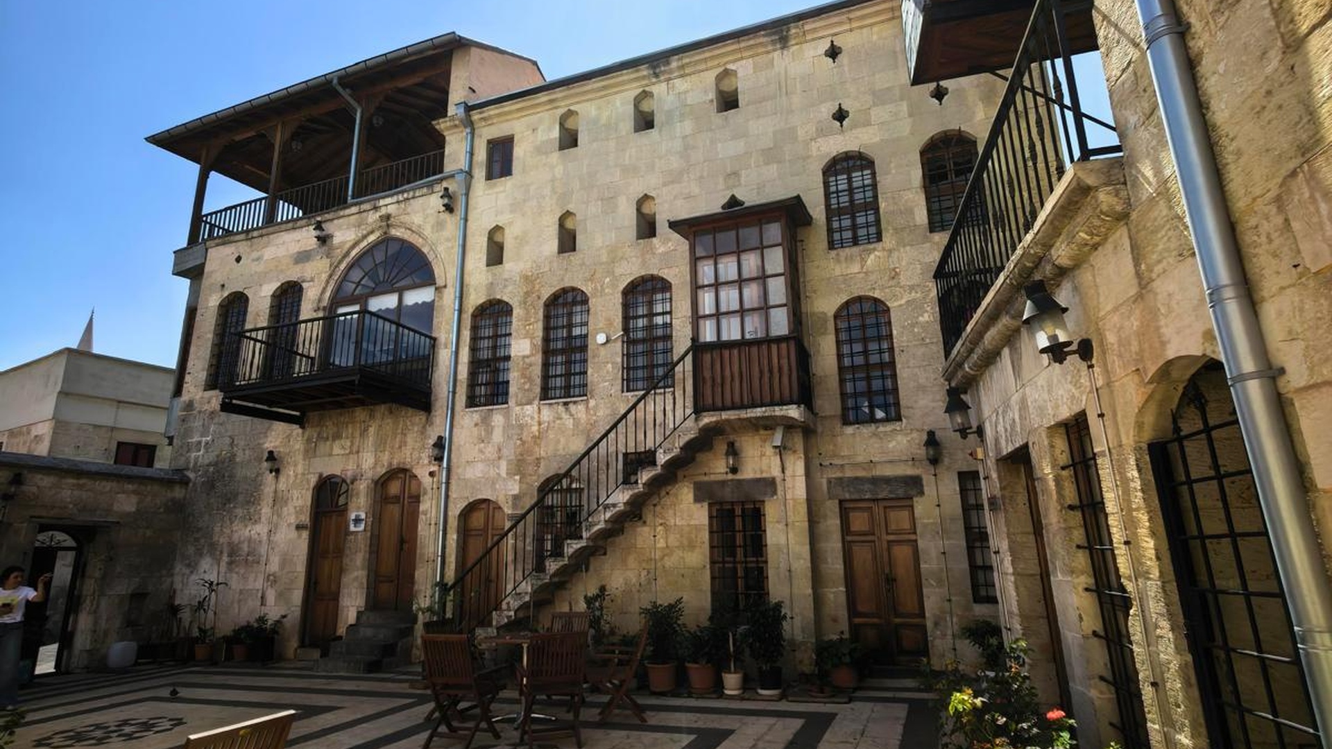 Metin Sözen Eğitim ve Kültür Merkezi