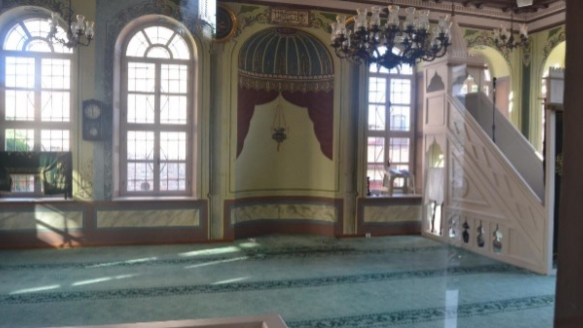 Muhaşşisinan Camii